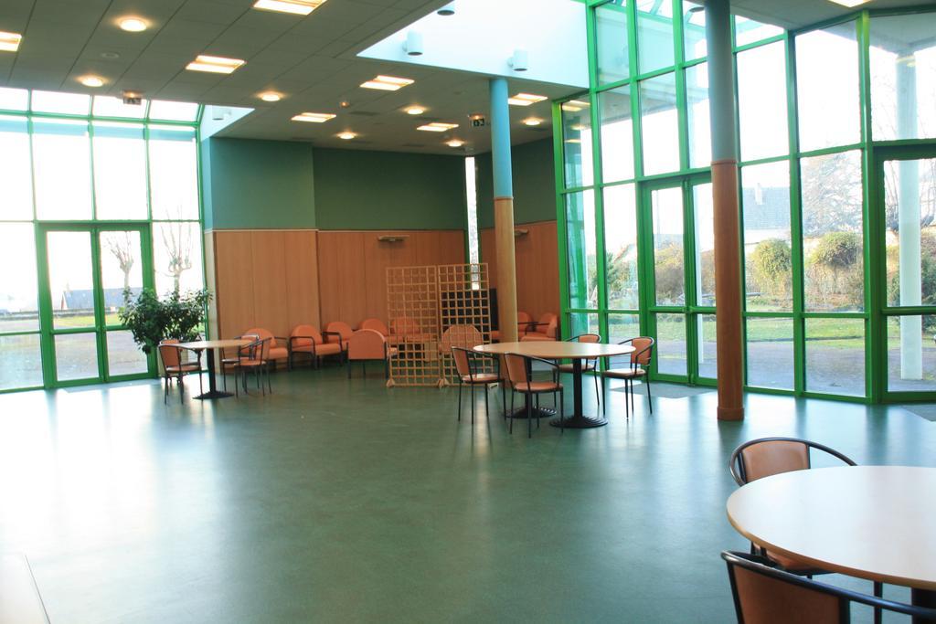 Espace Bernadette Soubirous Nevers Exterior photo
